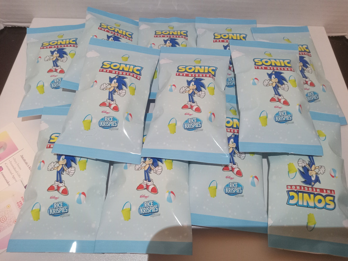 Custom Favor Wrappers